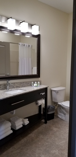 Bathroom 4, AmericInn by Wyndham Sioux Falls North, Minnehaha
