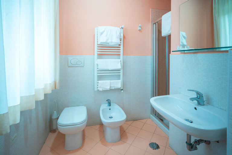 Bedroom 5, L'Anfora, Perugia