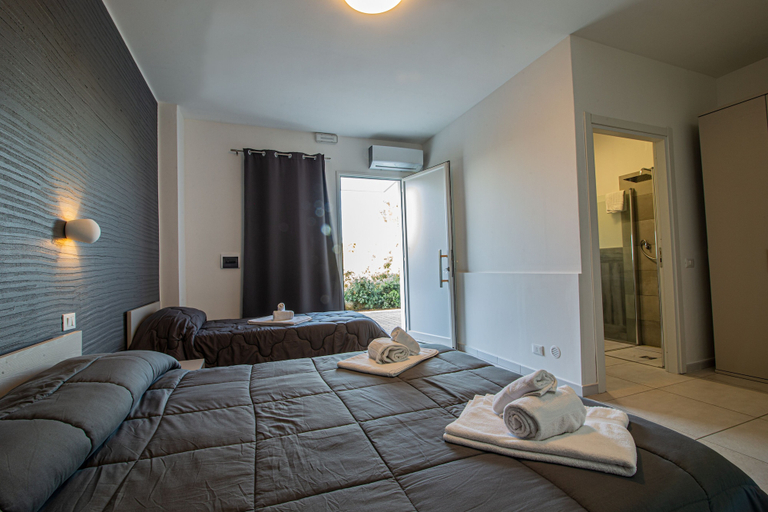 Bedroom 5, Piano Monaco, Palermo