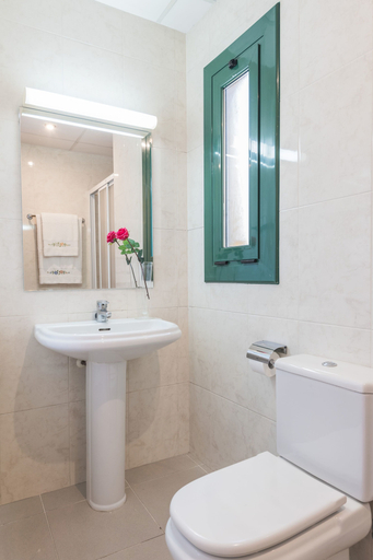 Bathroom 3, Hostal Buenos Aires, Lleida