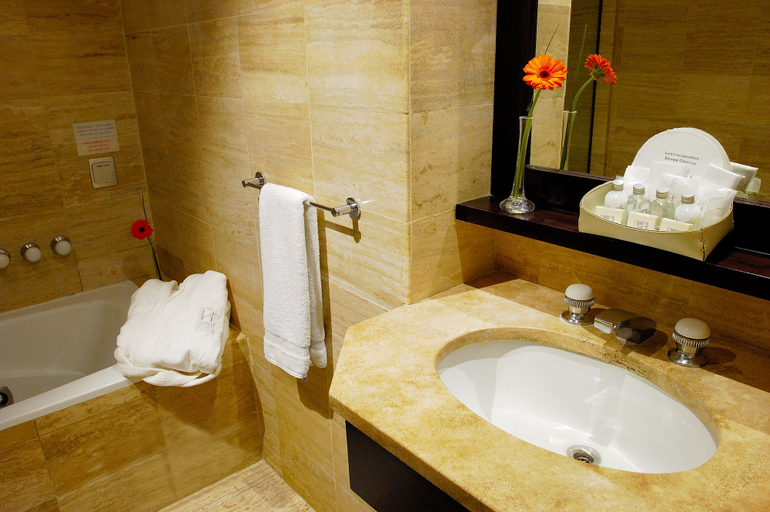 Bathroom 4, Ulises Recoleta Suites, Distrito Federal