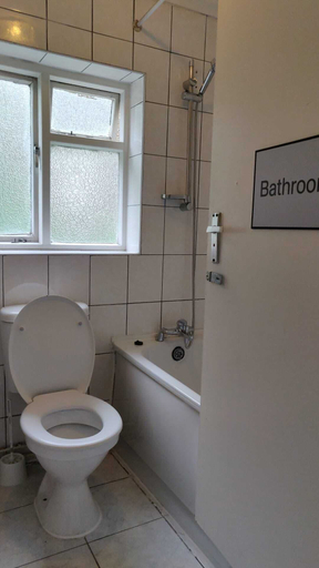 Bathroom 5, Apollo Hotel Kings Cross, London