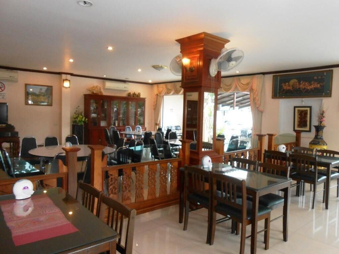 Food & Drinks 4, Chaleunehoung Hotel, Vientiane
