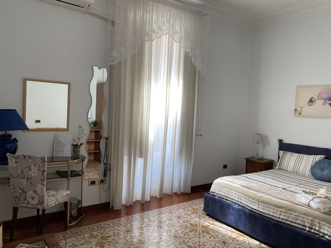 Bedroom 4, Archè, Salerno