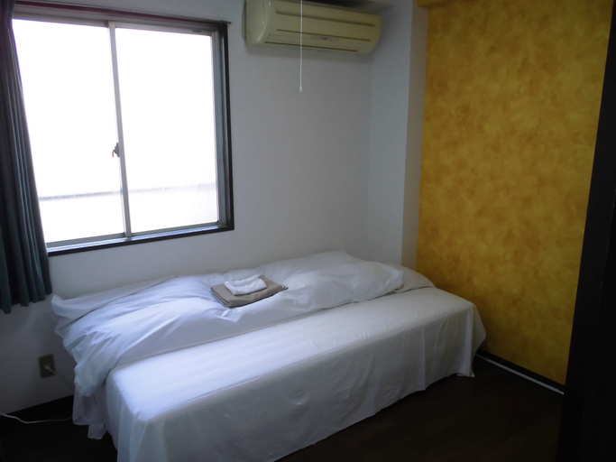 Bedroom 5, Hotel Taiyo, Osaka