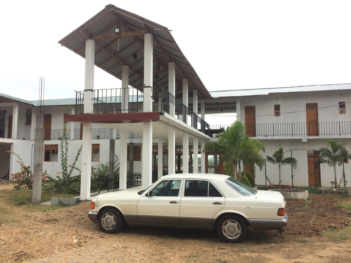 Exterior & Views 2, Hotel Bundala Park - Hostel, Lunugamvehera
