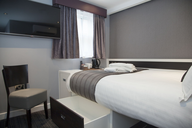Bedroom 3, Epic Apart Hotel - Duke Street, Sefton