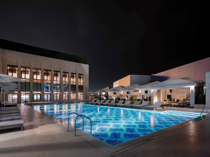 Sport & Beauty 5, Paradise City , Jung