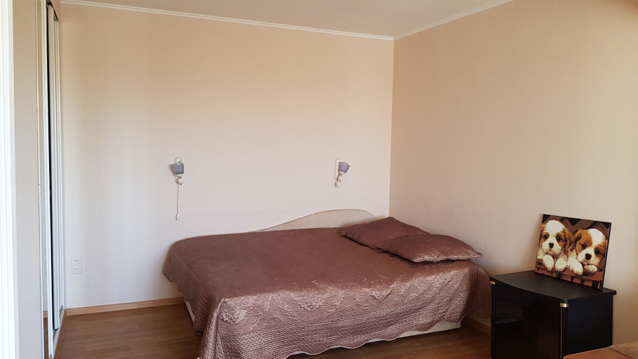 Bedroom 3, Tereshkovoy 17 Vladdom25, Vladivostok gorsovet