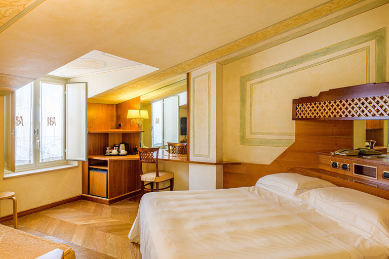 Bedroom 3, Hotel Sant' Anna, Rome