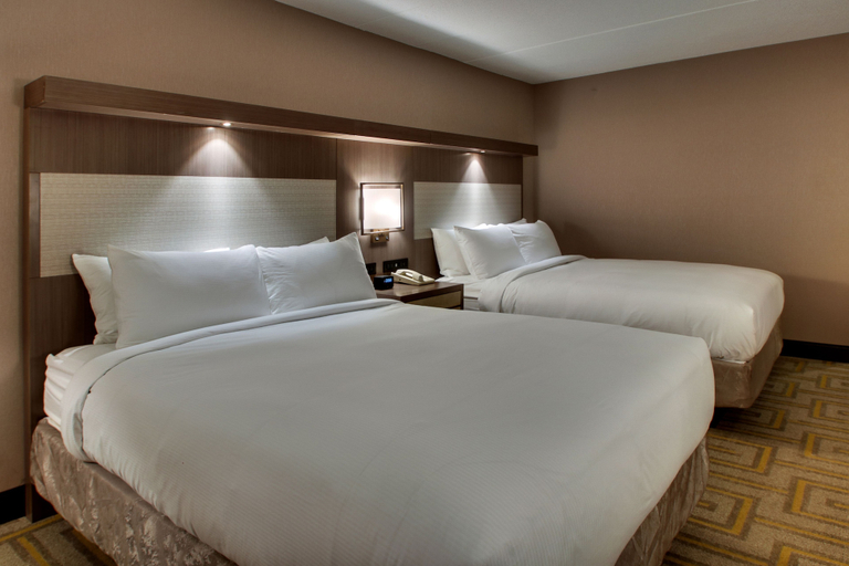 Bedroom 4, DoubleTree by Hilton Mt. Vernon, Jefferson