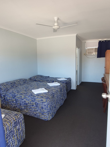 Bedroom 5, Kooyong Hotel, Mackay - Pt A