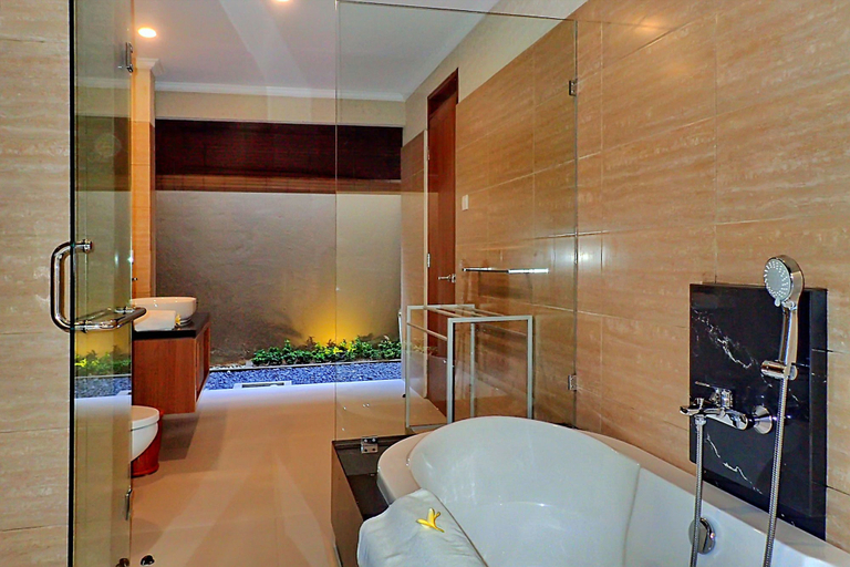 Bathroom 5, Mutiara Bali Boutique Resort Villas and Spa, Badung