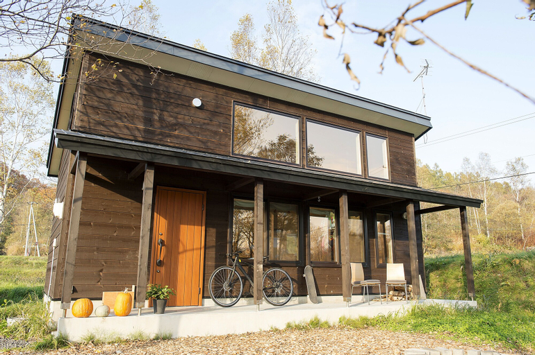 Moon Cabin, Kutchan