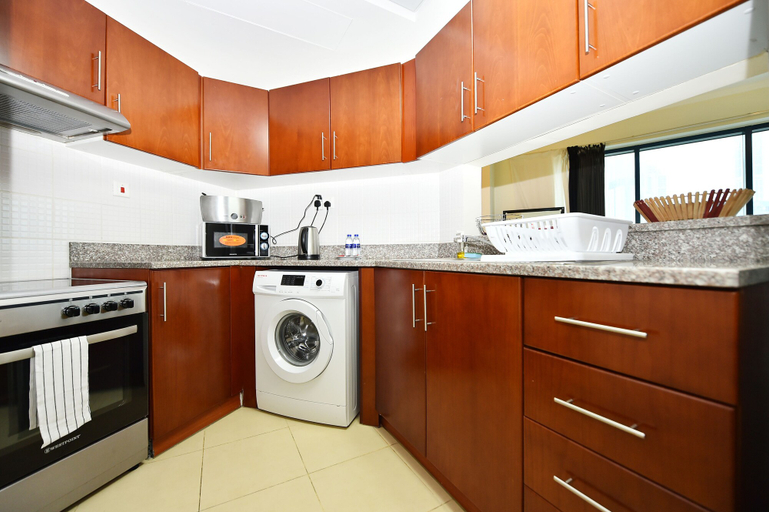 Others 4, DJ - Bright spacious Studio in JLT, Dubai