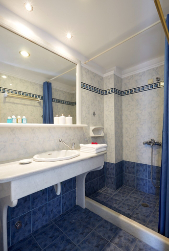Bathroom 5, Hermes Hotel, South Aegean