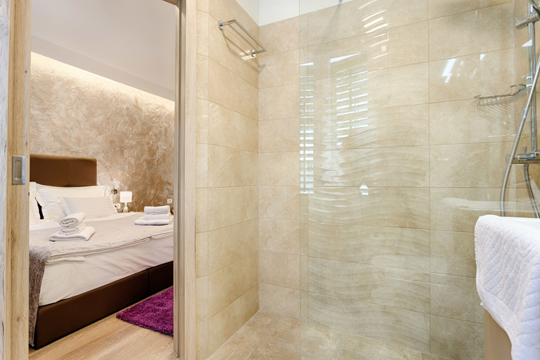 Others 5, Central Pearl by Nono Ban, Split