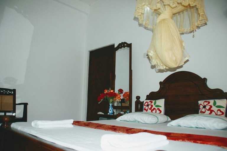Bedroom 3, Homely Guest, Palugaswewa