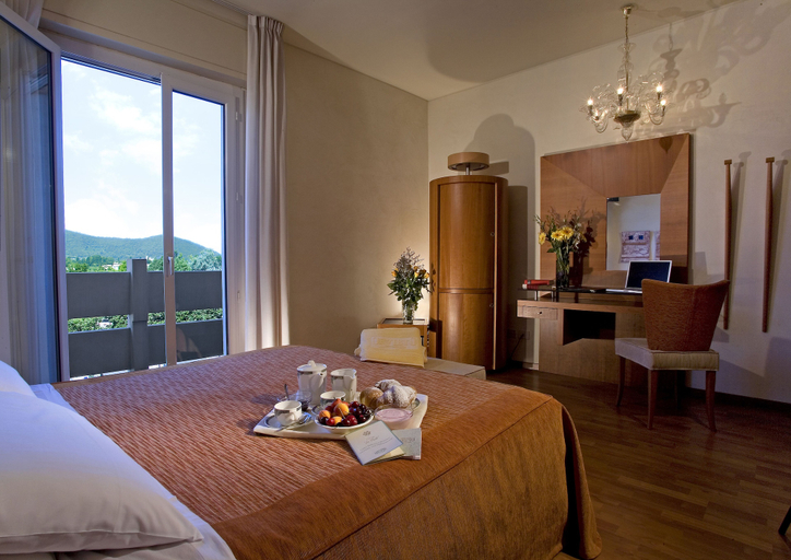 Bedroom 3, Termeterna Resort, Padua