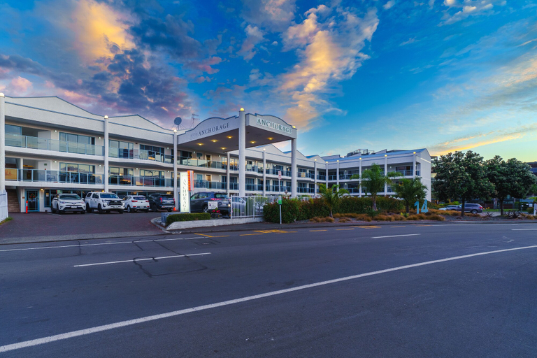 Exterior & Views 2, Anchorage Motor Lodge, Napier