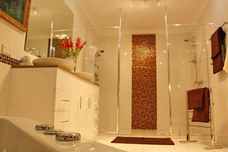Bathroom 5, Astoria Retreat B&B, Wanneroo