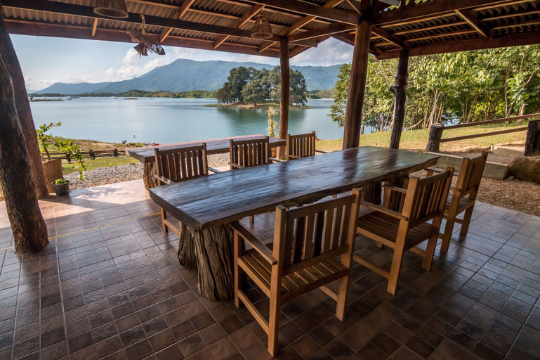 Food & Drinks 3, Green View Resort, Vangvieng