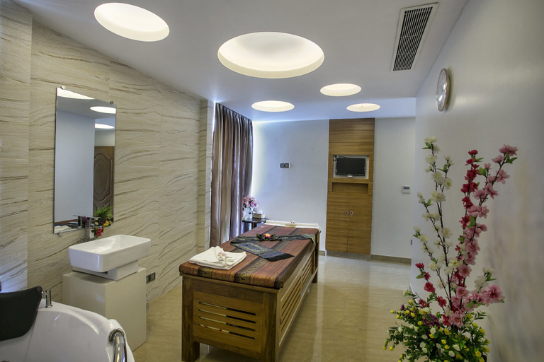 Bathroom 4, FARS Hotel & Resorts, Dhaka
