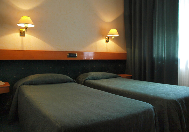 Bedroom 3, Euro Hotel, Piacenza