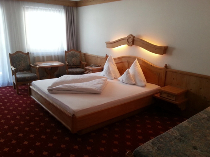 Bedroom 4, Malerhaus, Schwaz