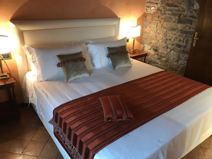 Bedroom 2, Albergo Le Due Corti, Como