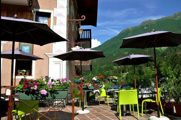 Food & Drinks 5, Hotel du Bourg, Savoie