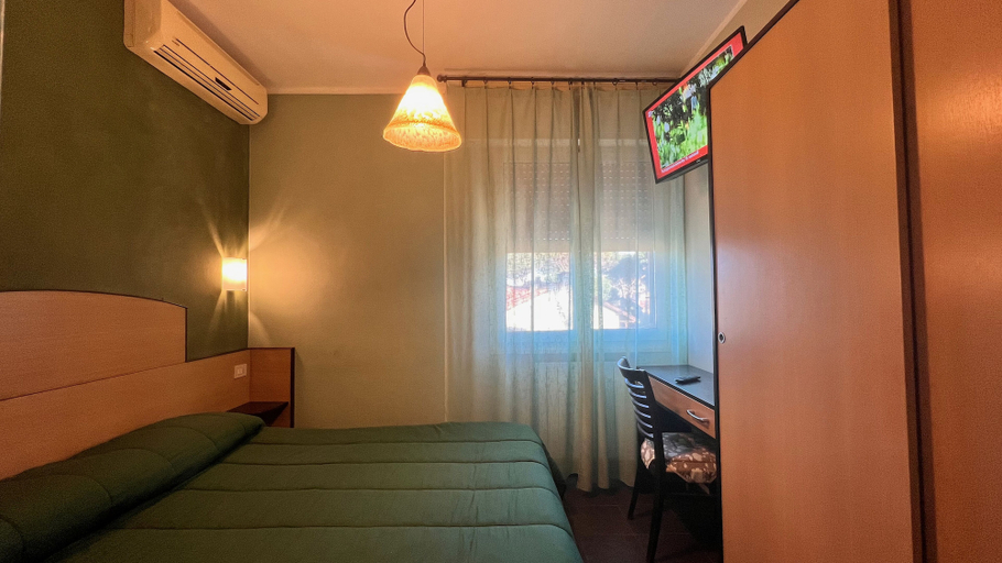 Bedroom 2, Hotel Cavaliere Nero, Pisa
