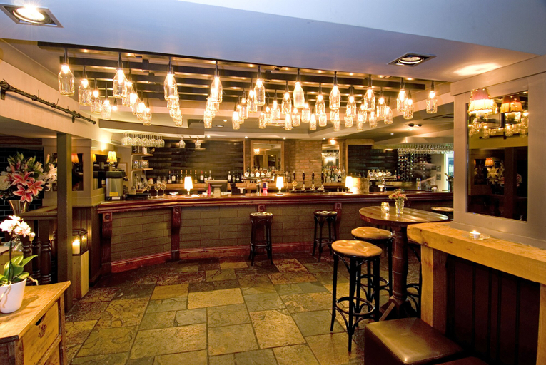 Food & Drinks 5, The Chapter House, Wiltshire
