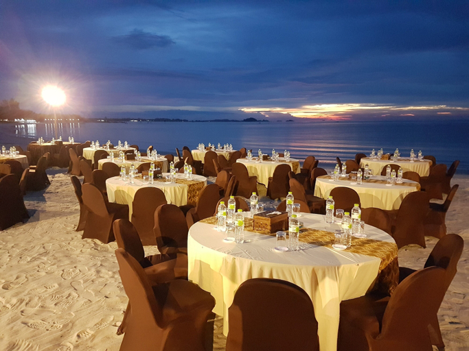Food & Drinks 5, lorin beach resort belitung (temporarily closed), Belitung