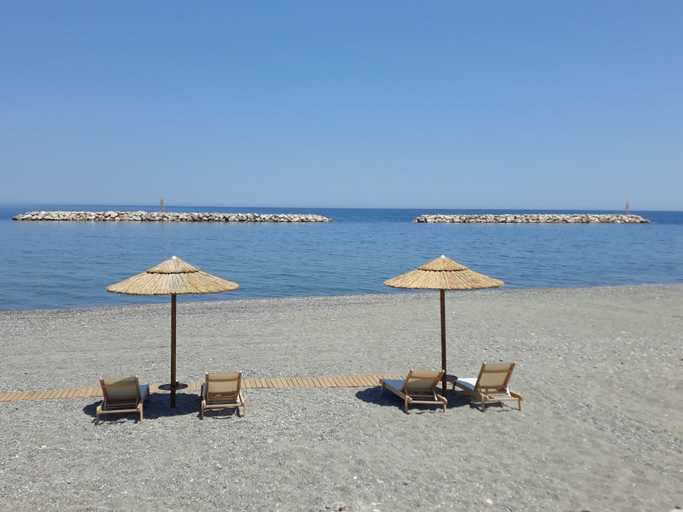 Beach 5, Cozy Home close to old Port Sea Front & Parking, Crete