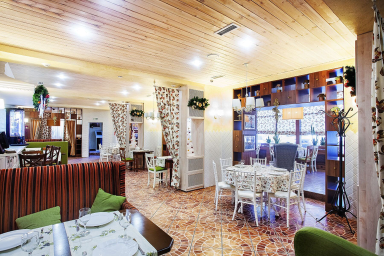 Food & Drinks 4, City & Business Hotel, Mineral'nye Vody