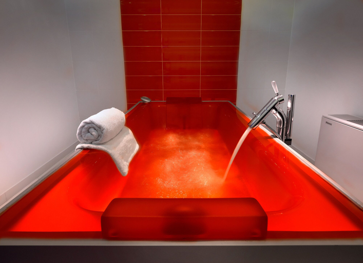 Bathroom 5, Albatros Spa & Resort Hotel, Crete