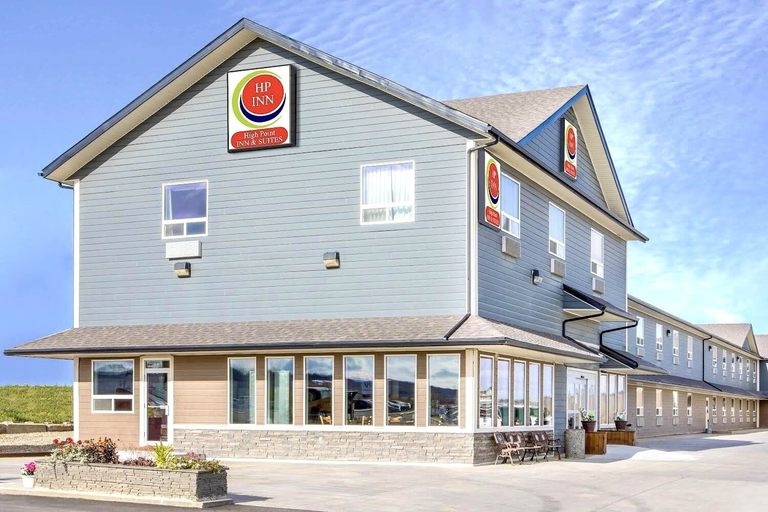 Exterior & Views 2, High Point Inn & Suites Peace River, Division No. 19