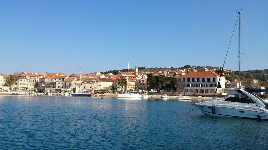 Exterior & Views 2, Apartments Ruza Vjetrova, Postira
