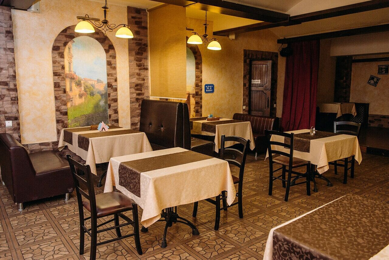 Food & Drinks 5, Svoyak Hotel, Ufimskiy rayon