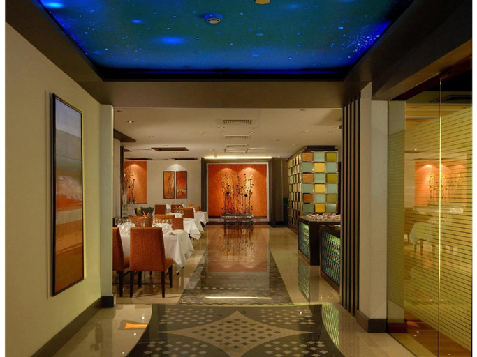Others 4, Fortune Select Global, Gurugram - Member ITC Hotels' Group, West