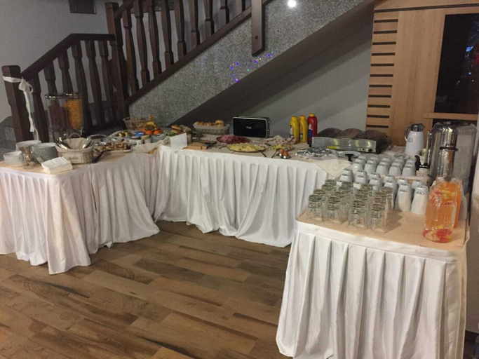 Food & Drinks 5, Club Rezidence Pod Lučí Loučovice, Český Krumlov