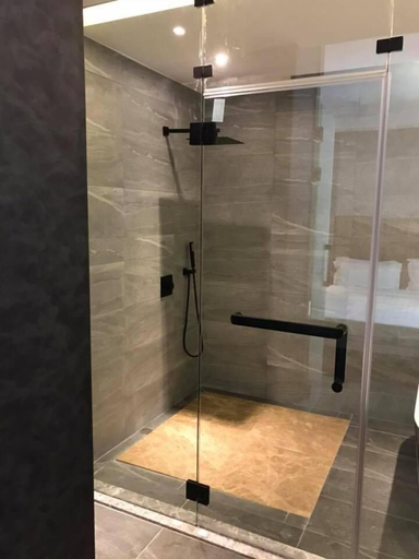 Bathroom 4, KK Times Square Hotel, Kota Kinabalu