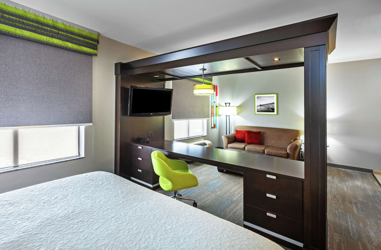 Bedroom 3, Hampton Inn & Suites Houston/League City, Galveston