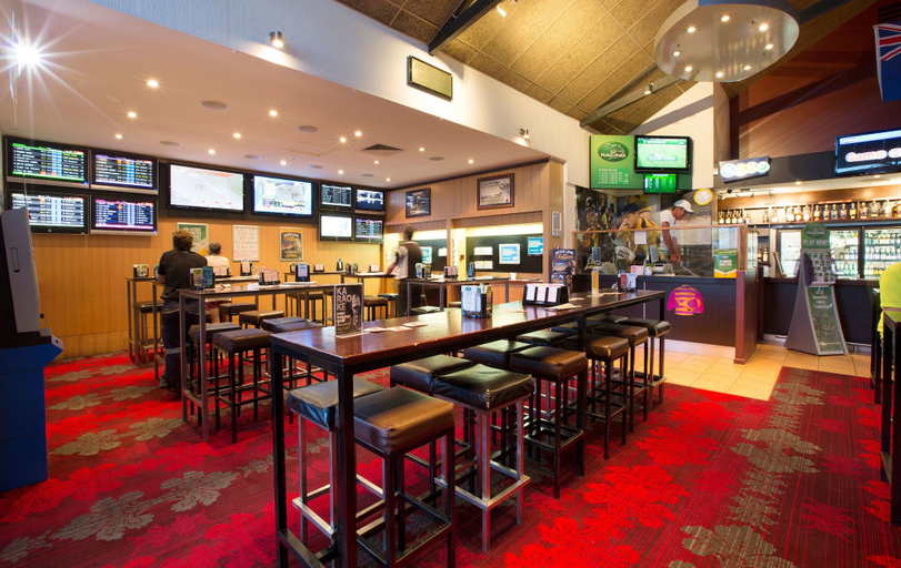 Food & Drinks 5, Glenmore Tavern, Rockhampton