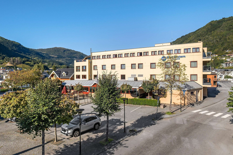 Exterior & Views 2, Best Western Laegreid Hotell, Sogndal