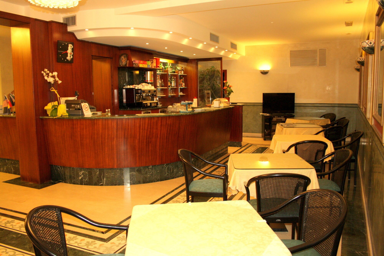 Food & Drinks 4, Gambara, Brescia