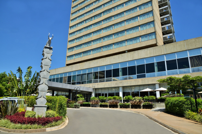Exterior & Views 2, Carlton Hotel, Analamanga