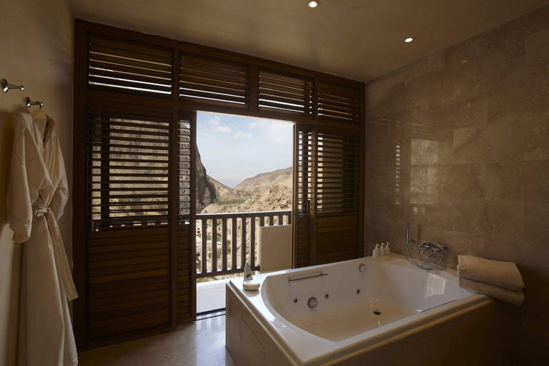 Bathroom, Ma'In Hot Springs, Madaba
