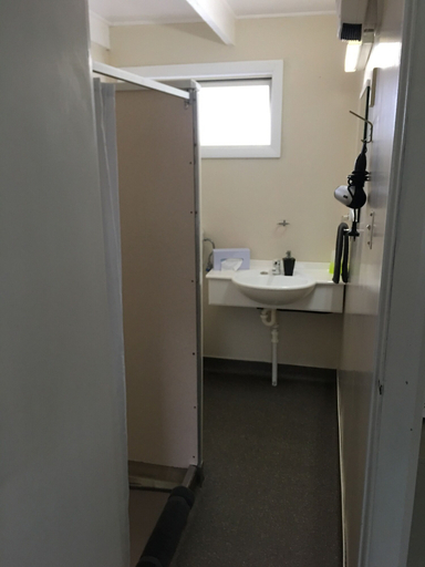 Bathroom 3, 252 Beachside Motels & Holiday Park, Westland